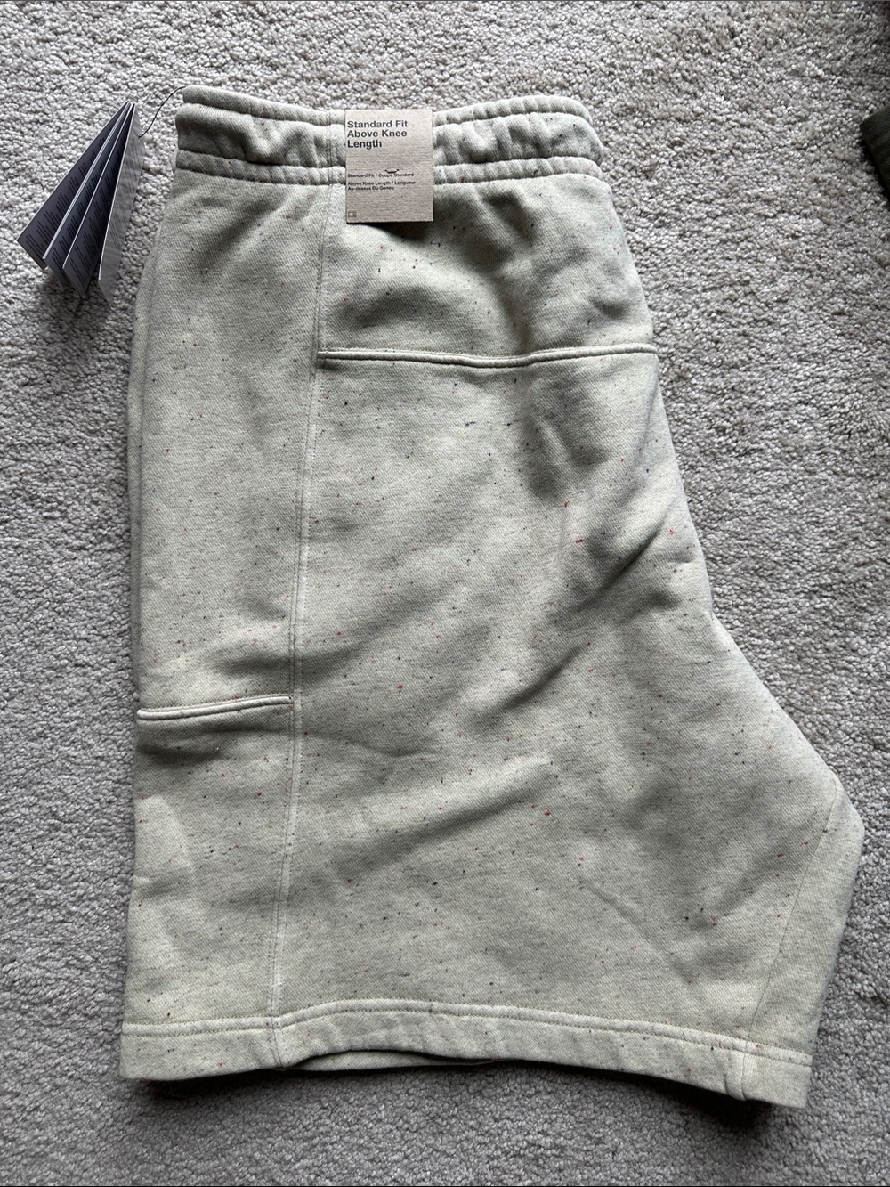 Nike Men’s Beige Flecked Athletic Shorts - Picture 6 of 7